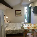 Apartamento M9 Pantheon Attic 11