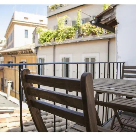 M9 Pantheon Attic 11 Appartement